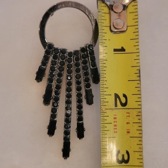 Large Black Jet Earring. Statement Jewelry. Fashion Jewelry. - Picture 3 of 4